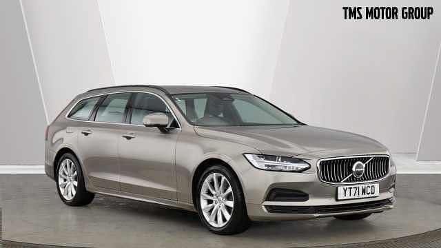 Used 2022 Volvo V90 Momentum Estate | £22,950 (Fair price) - Image 1/4