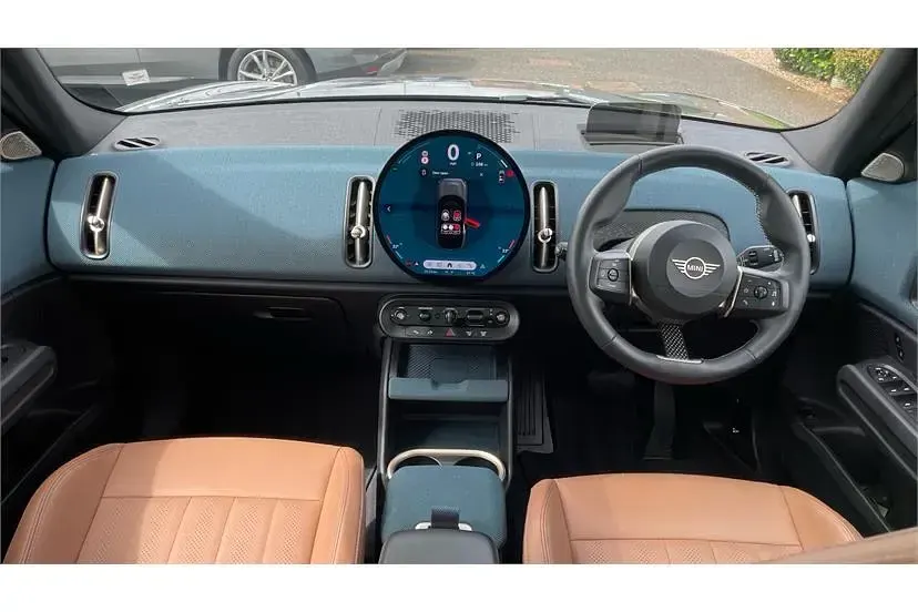 Used Mini Countryman Exclusive 170 HP (125 kW) 2024 Smokey green SUV