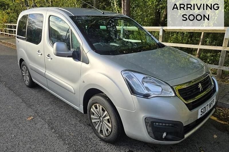 Used 2017 Peugeot Partner Tepee Allure MPV | £9,970 (Fair price) - Image 1/1