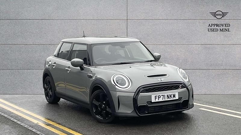 Used Mini Cooper S Classic 176 HP (129 kW) 2022 Grey Hatchback