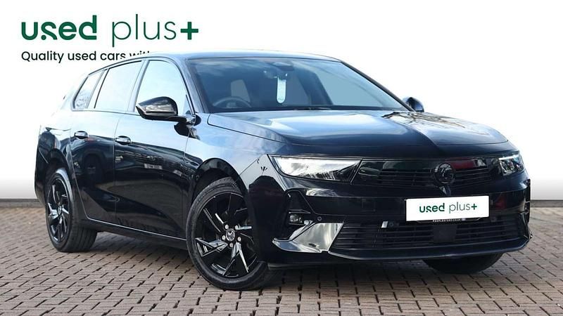 Used Vauxhall Astra 130 HP (95 kW) 2024 Black Estate