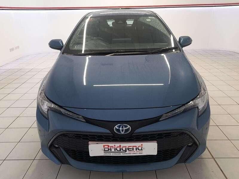 Used Toyota Corolla 2021 Blue Hatchback