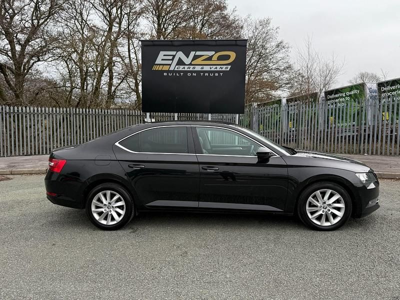 Used Skoda Superb SE Technology 120 HP (88 kW) 2018 Black Hatchback