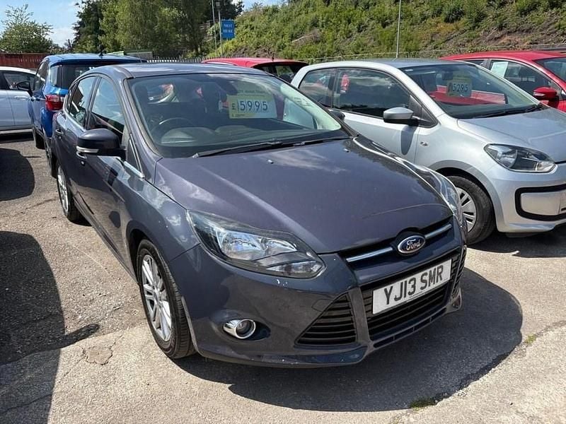 Grey Used 2015 Ford Focus Titanium Hatchback | £5,790 (Good price) - Image 1/4