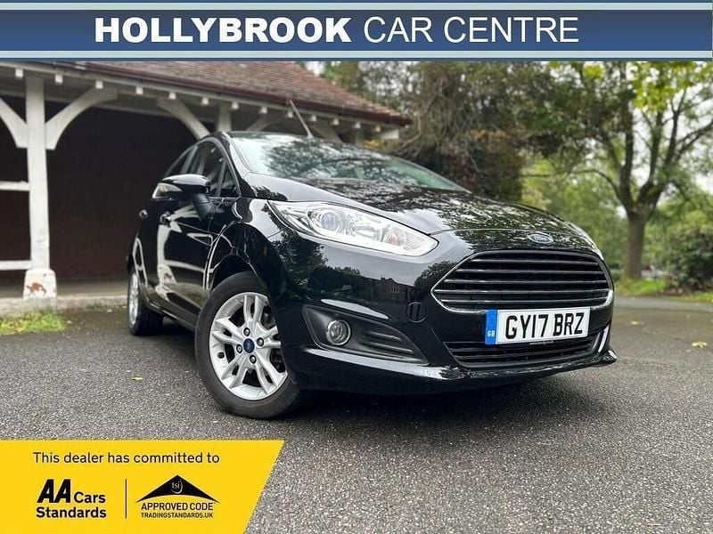 Black Used 2017 Ford Fiesta Zetec Hatchback | £8,290 (Good price) - Image 1/3