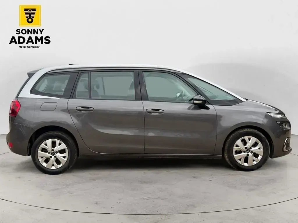 Used Citroën C4 SpaceTourer Live 2022 Grey MPV