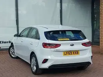 Używany Kia Ceed 2019 Biały Hatchback