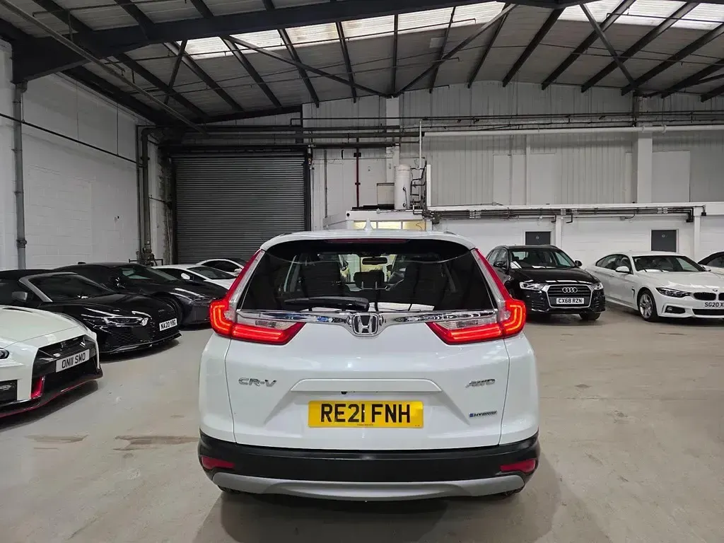 Used Honda CR-V SE 184 HP (135 kW) 2021 White SUV