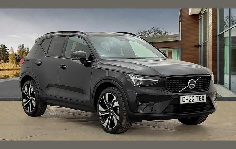 Black Used 2022 Volvo XC40 Ultimate SUV | £28,395 (Good price) - Image 1/4
