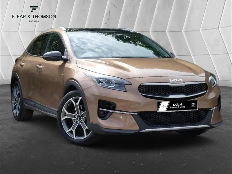 Bronze Used 2022 Kia XCeed 4 SUV | £15,999 (Fair price) - Image 1/4