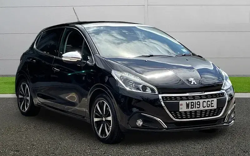 Used Peugeot 208 S 82 HP (60 kW) 2019 Hatchback