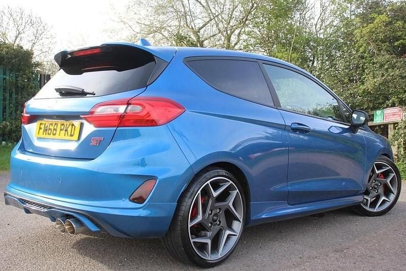 Used Ford Fiesta ST 200 HP (147 kW) 2019 Blue Hatchback