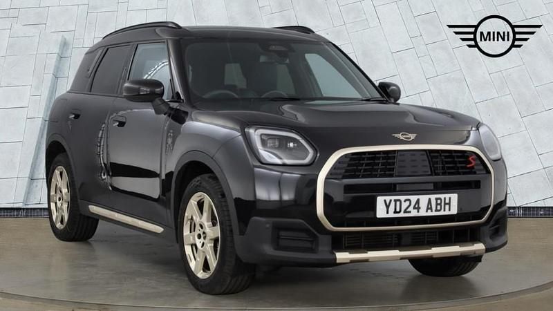 Used Mini Countryman 215 HP (158 kW) 2024 Black SUV