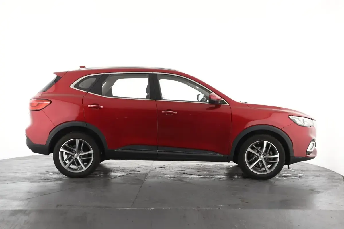 Used MG HS Excite 162 HP (119 kW) 2021 Red SUV