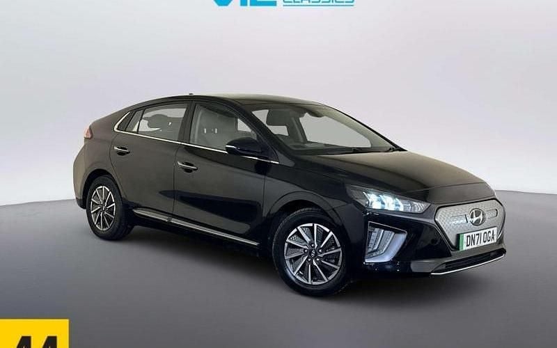 Used Hyundai Ioniq Premium 100 kW (136 HP) 2021 Hatchback
