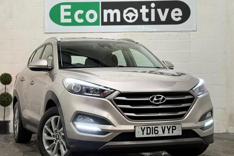 Beige Used 2016 Hyundai Tucson SE SUV | £12,995 (Good price) - Image 1/1