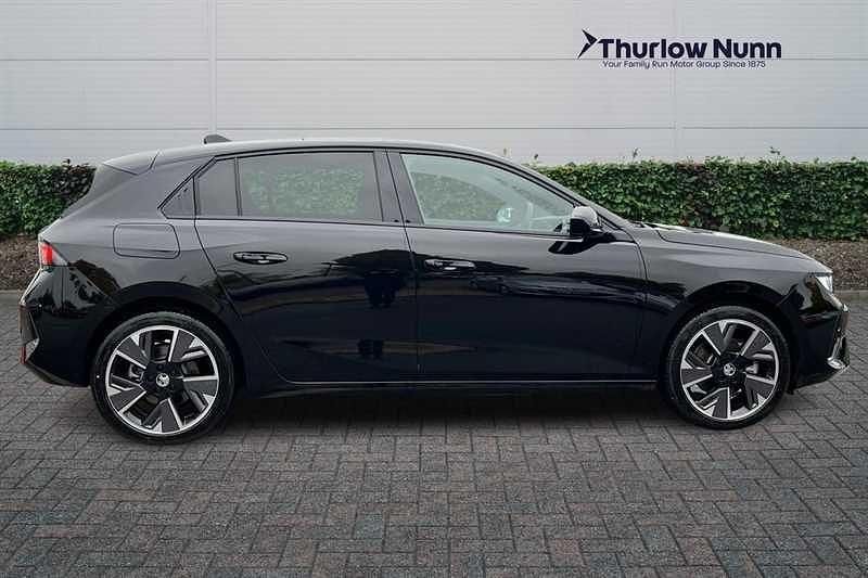Used Vauxhall Astra Ultimate 114 kW (156 HP) 2024 Hatchback