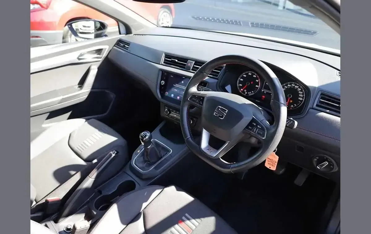 Used Seat Ibiza FR 108 HP (79 kW) 2021 White Hatchback