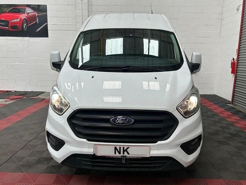 Used Ford Transit Custom Trend 105 HP (77 kW) 2018 White Van