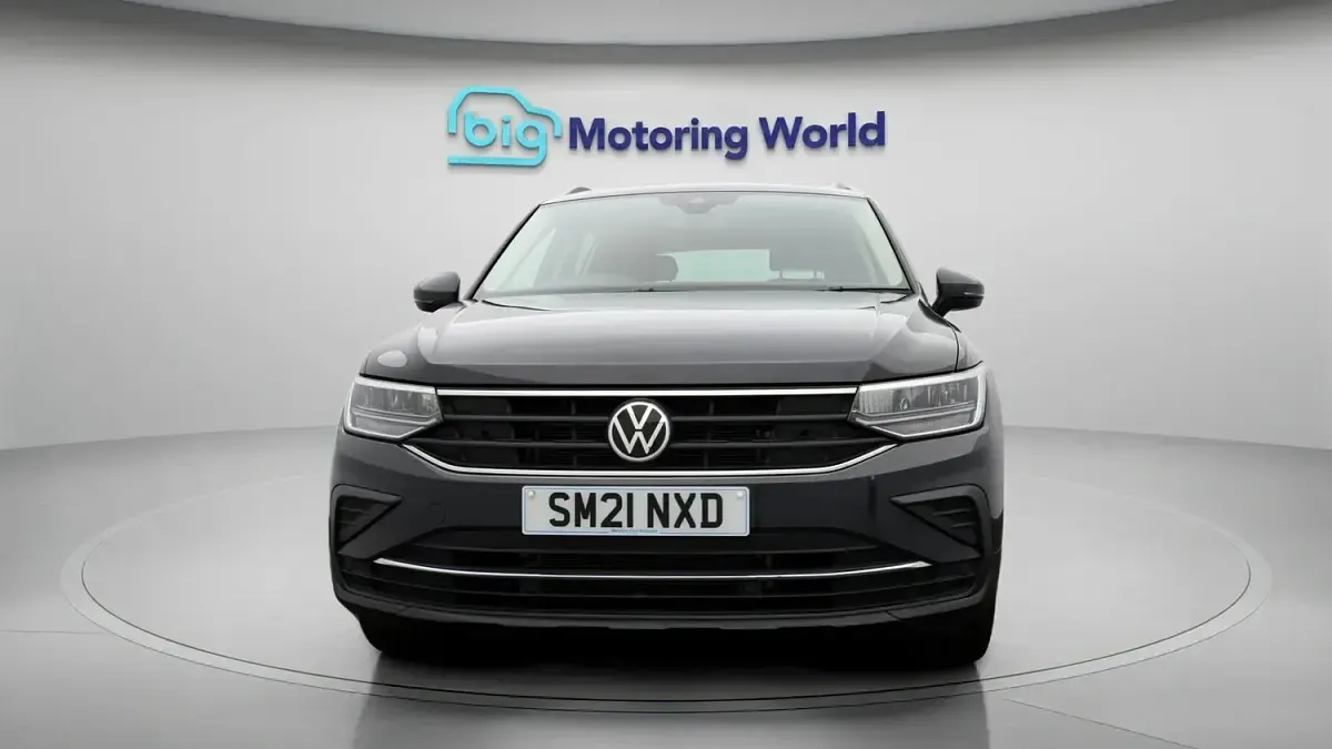 Used VW Tiguan S 150 HP (110 kW) 2021 Grey SUV
