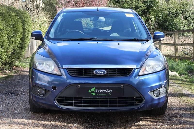 Used Ford Focus Zetec 2008 Blue Hatchback