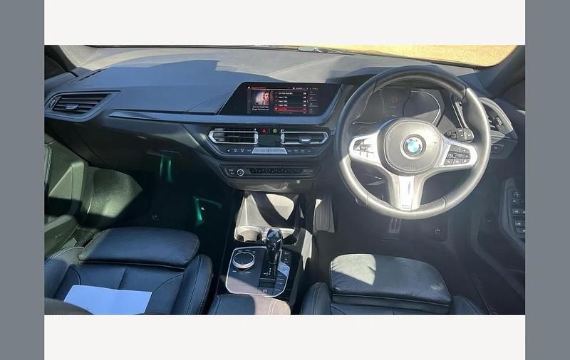Used BMW 118 M Sport 140 HP (102 kW) 2020 Grey Hatchback