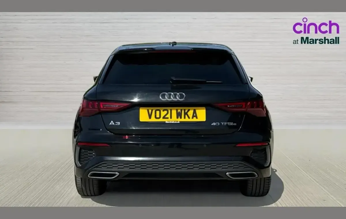 Begagnad Audi A3 e-tron S-Line 204 HK (150 kW) 2021 Svart Halvkombi