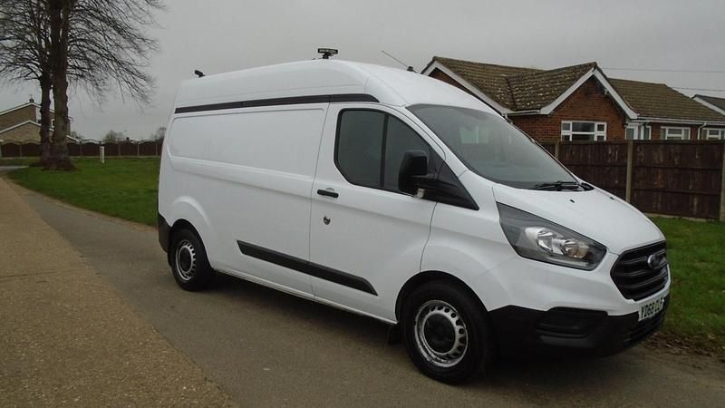 Used Ford Transit Custom 130 HP (95 kW) 2018 White Van