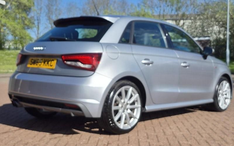 Begagnad Audi A1 Sportback S-Line 125 HK (91 kW) 2017 Halvkombi