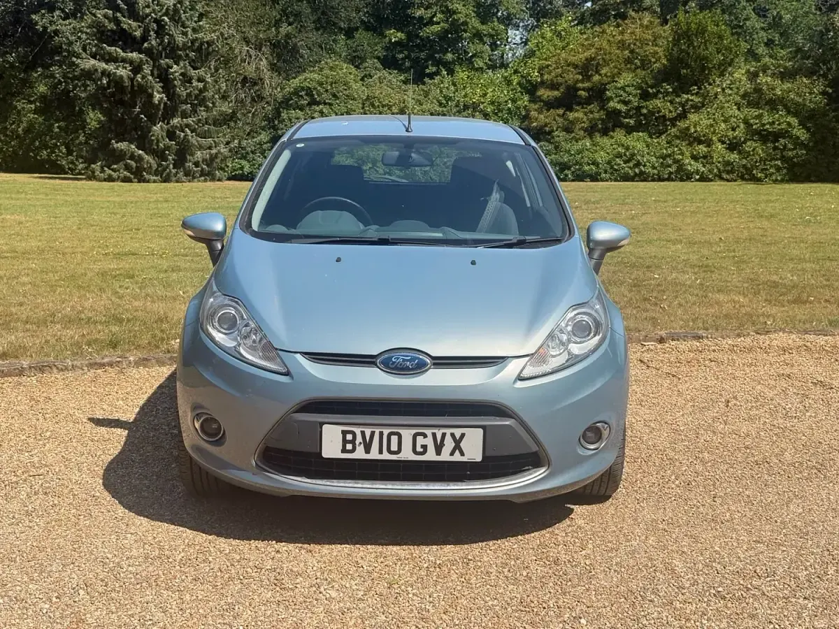 Used Ford Fiesta Zetec 2010 Blue Hatchback