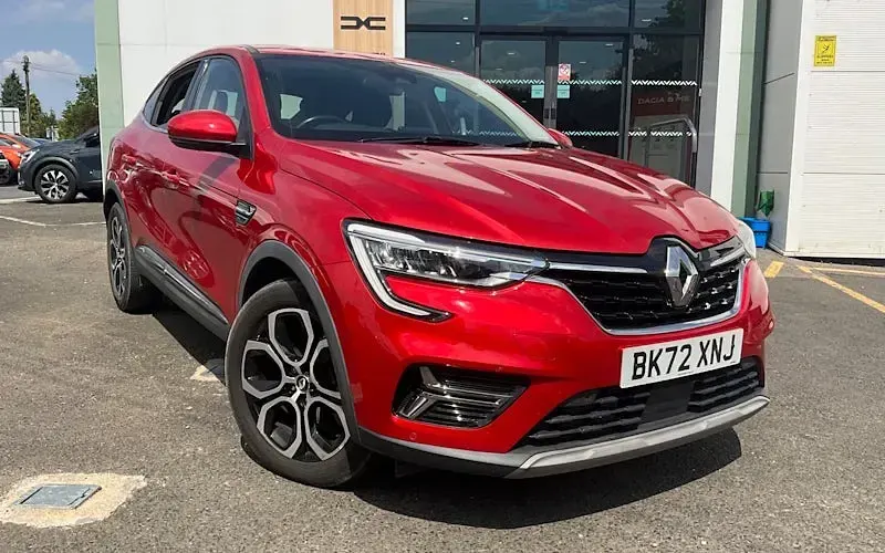 Used Renault Arkana Version S 143 HP (105 kW) 2022 SUV