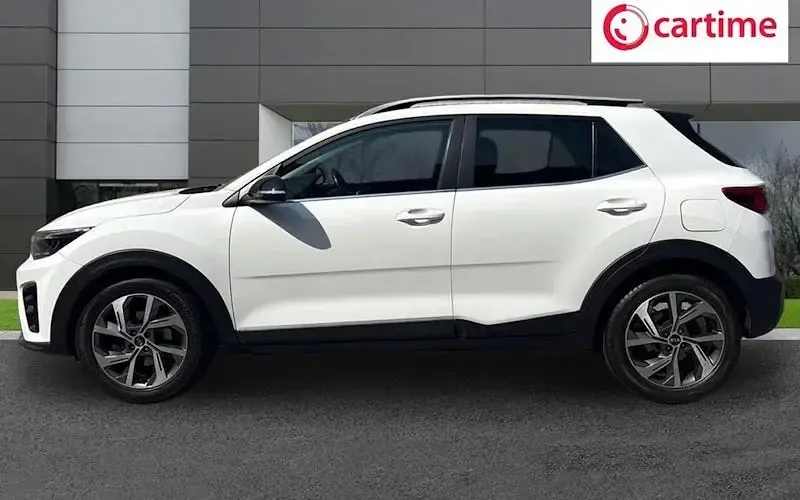 Used Kia Stonic GT-Line 120 HP (88 kW) 2023 SUV