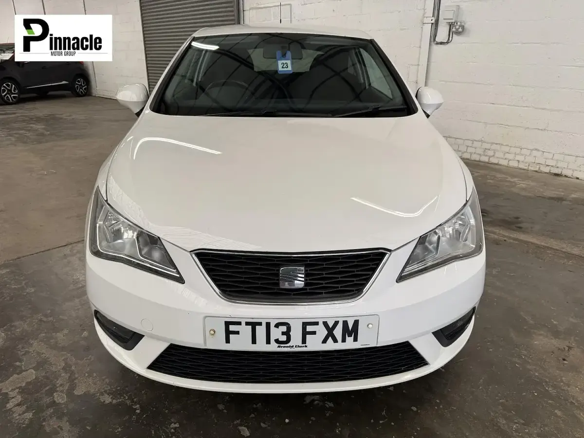 Used Seat Ibiza Sport 85 HP (62 kW) 2013 White Hatchback