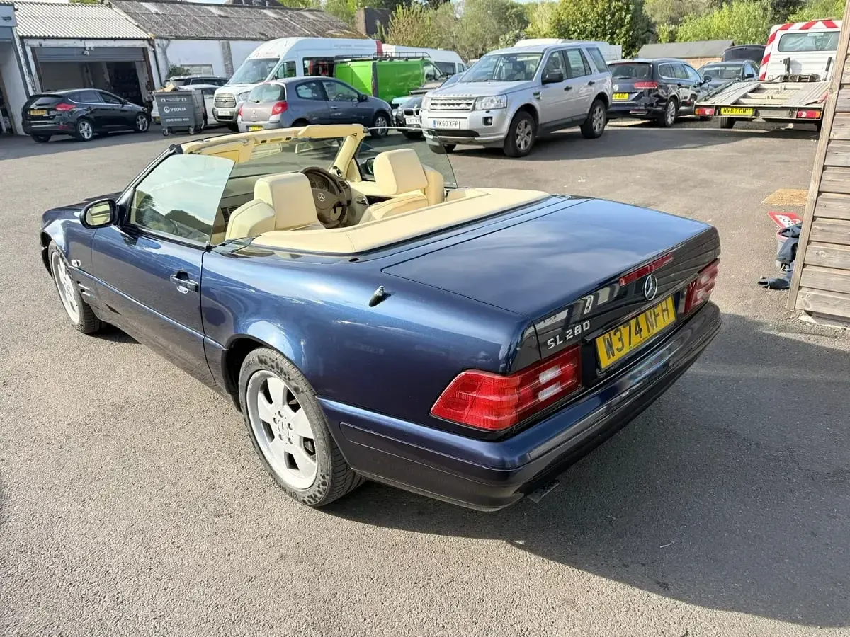 Used Mercedes SL280 2000 Blue Cabriolet