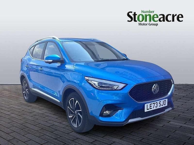 Blue Used 2024 MG ZS Exclusive Sedan | £14,995 (Fair price) - Image 1/4