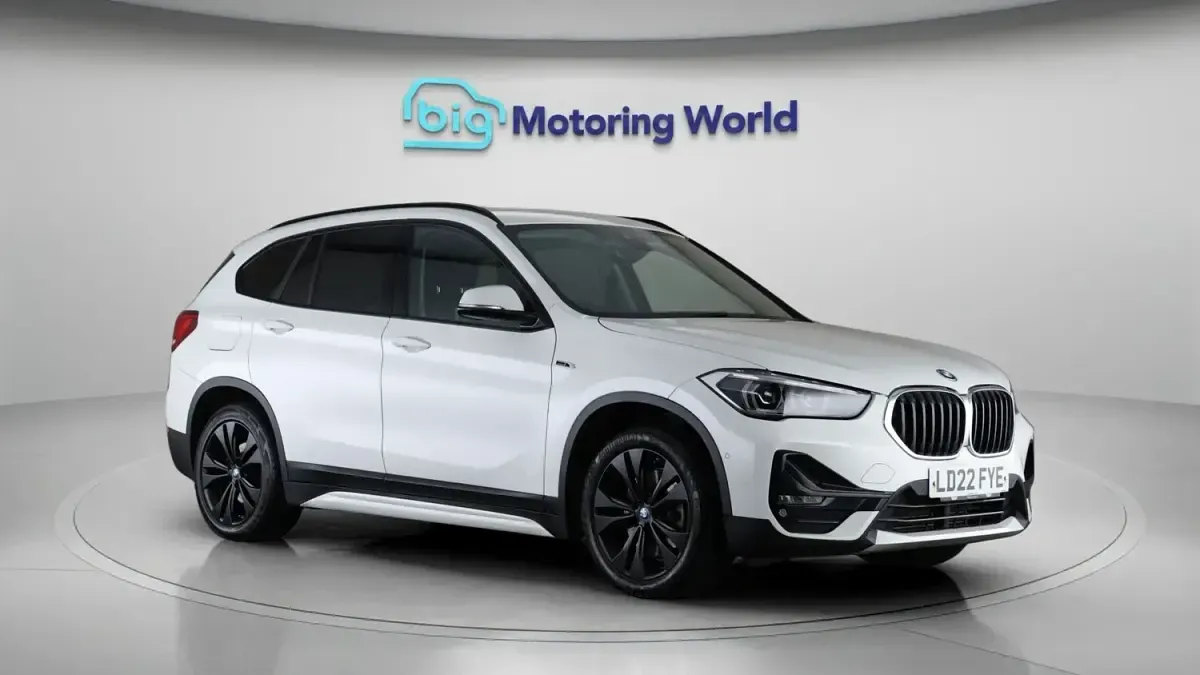 Usado BMW X1 Sport Line 221 HP (162 kW) 2022 SUV