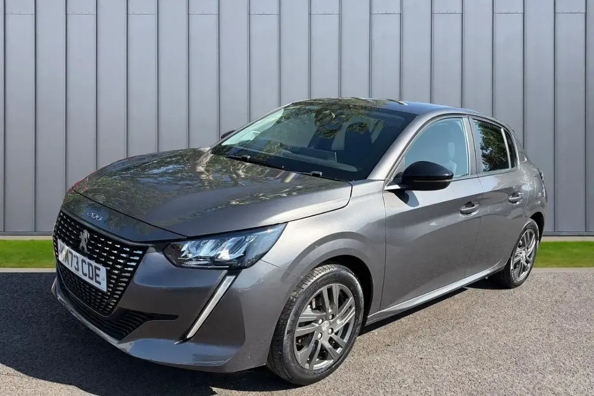 Used Peugeot 208 Active Premium 74 HP (54 kW) 2023 Grey Hatchback