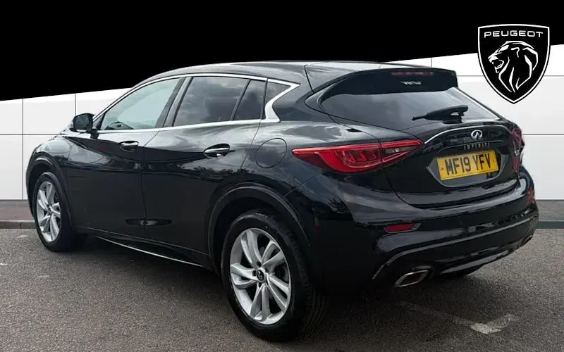 Used Infiniti Q30 Luxe 122 HP (89 kW) 2019 Hatchback