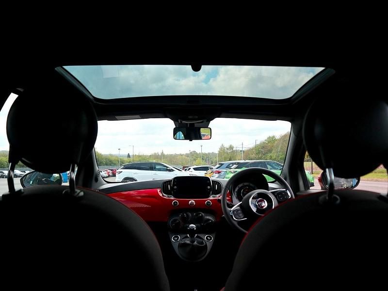 Usado Fiat 500 Red 70 HP (51 kW) 2023 Cinzento Citadino