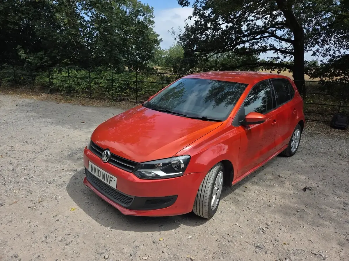 Used VW Polo SE 70 HP (51 kW) 2010 Orange Hatchback