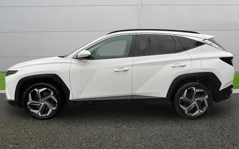 Usado Hyundai Tucson Ultimate 150 HP (110 kW) 2024 SUV