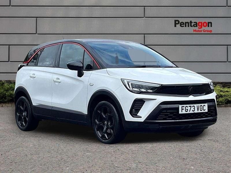 White Used 2023 Vauxhall Crossland S SUV | £13,995 (Fair price) - Image 1/4