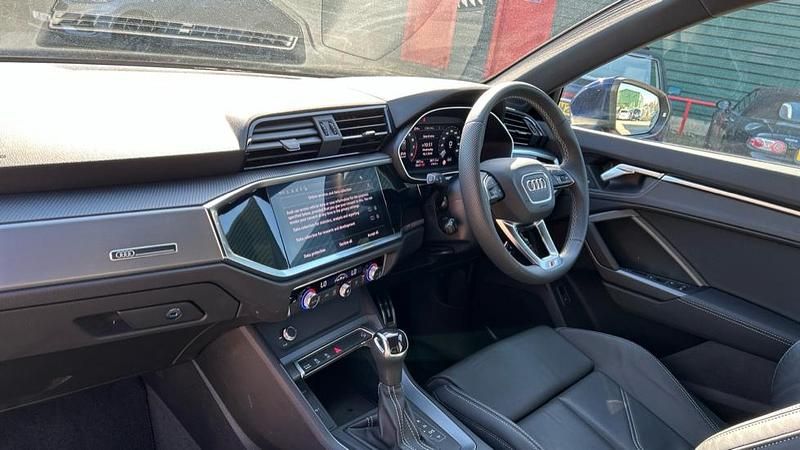 Used Audi Q3 S-Line 150 HP (110 kW) 2025 Blue SUV