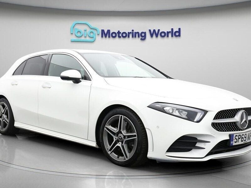 White Used 2019 Mercedes A250 AMG line Hatchback | £15,500 (Fair price) - Image 1/4
