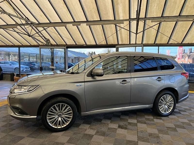 Used Mitsubishi Outlander P-HEV 2019 Grey SUV