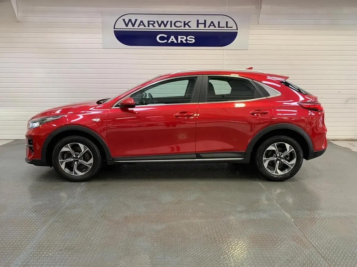 Used Kia XCeed 158 HP (116 kW) 2023 Red SUV