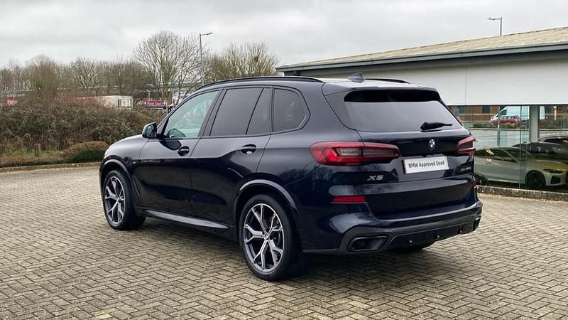 Used BMW X5 M Sport 282 HP (207 kW) 2022 Black SUV
