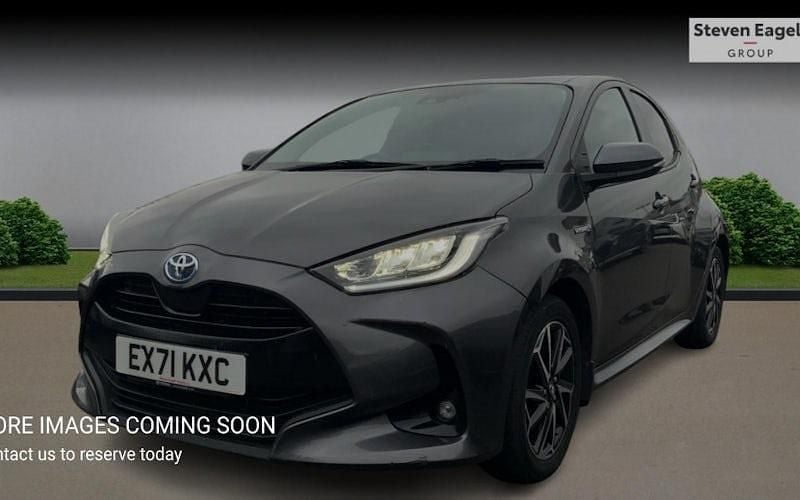 Used Toyota Yaris Hybrid Design 116 HP (85 kW) 2026 Hatchback