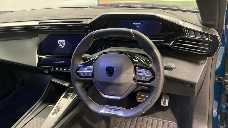 Used Peugeot 408 GT 131 HP (96 kW) 2024 Blue SUV