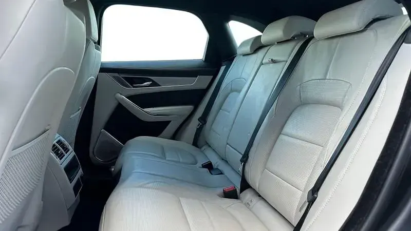 Used Jaguar F-Pace R-Dynamic 2022 Blue SUV